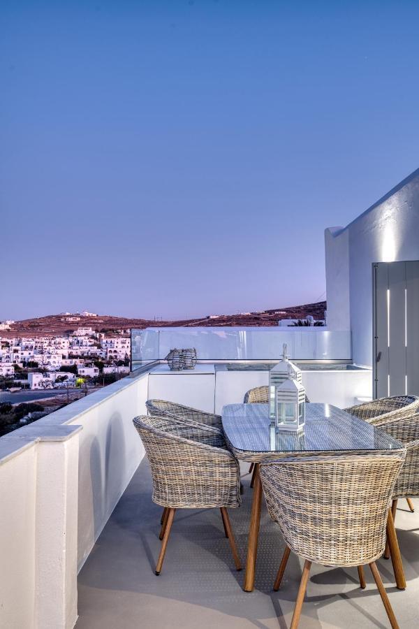 White Cliff Naousa (Paros)
