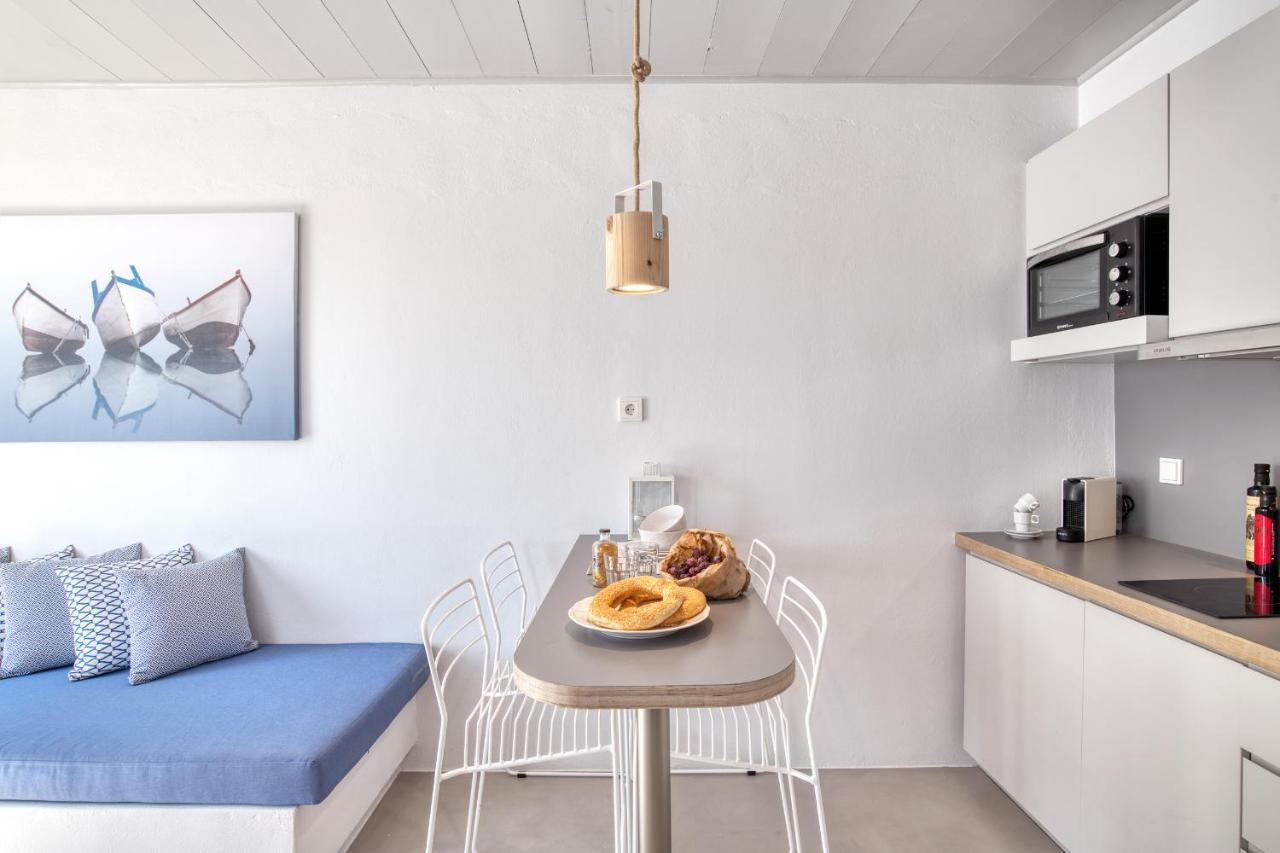 White Cliff Apartment Naousa (Paros)