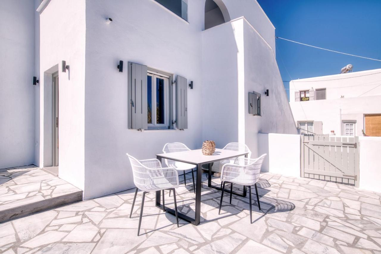 White Cliff Apartment Naousa (Paros)