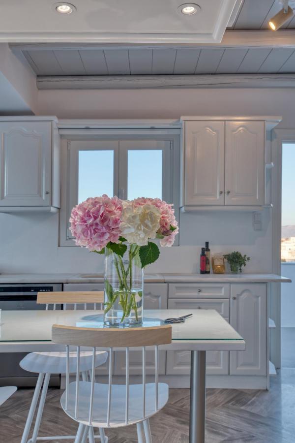 White Cliff Apartment Naousa (Paros)