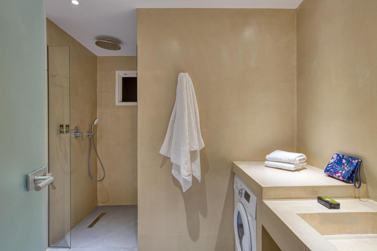 White Cliff Apartment Naousa (Paros)